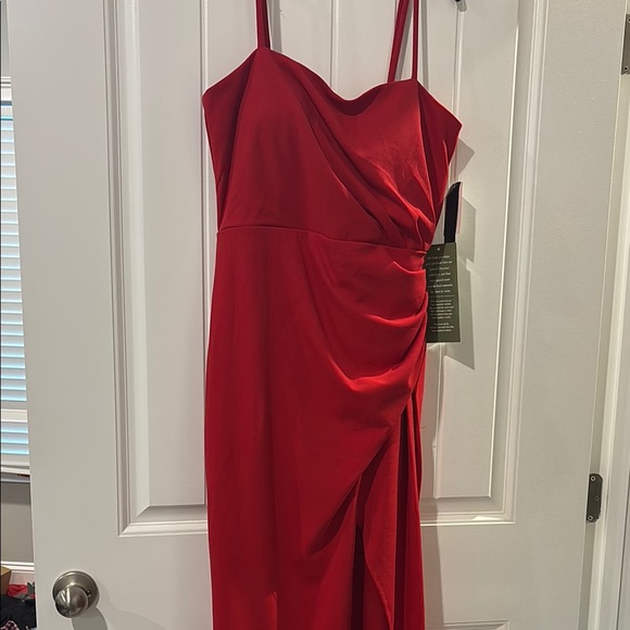 Elegant Red Draped Women's Dress - Picture 1 of 9
